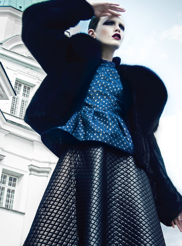 Julia Borawska for Vogue Mexico November 2013-Fiebre Azul