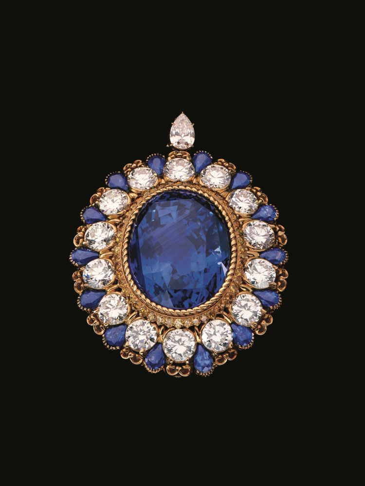 The Extraordinary Jewelry of Alexandre Reza